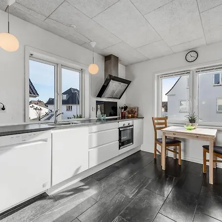 Holiday home Ullakarin - 200m From The Sea In Western Jutland By Interhome *