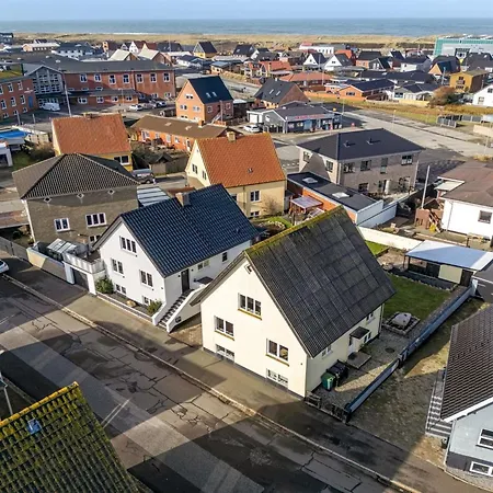 Holiday home Ullakarin - 200m From The Sea In Western Jutland By Interhome *