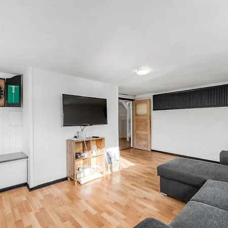 Nyaraló Ullakarin - 200m From The Sea By Interhome